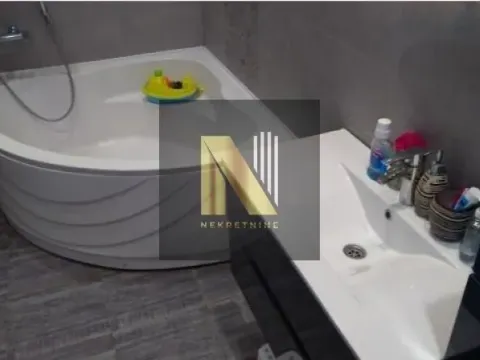 Rent, office space, 420m², Telep, Novi Sad Sve Podlokacije - image 10