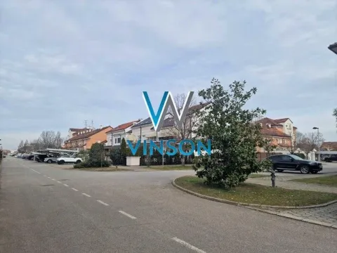 Sale, house, 299m², Lipov gaj, Novi Sad Sve Podlokacije