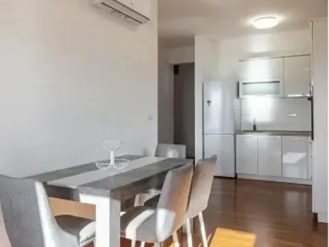 Sale, two bedroom apartment, 55m², Bečići, Budva - image 6