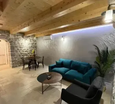 Izdavanje, stan, 60m², Kotor, Crna Gora - image 4