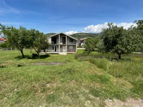 Sale, house, 164m², Zlatica, Podgorica - image 2