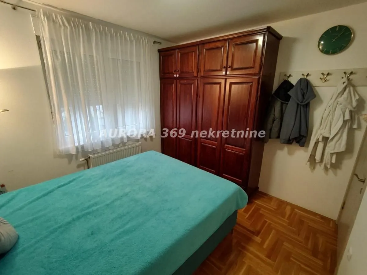 Prodaja, jednosoban stan, 42m², Grbavica, Novi Sad Sve Podlokacije