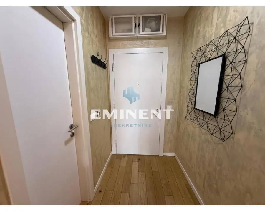 Izdavanje, jednosoban stan, 35m², Novi Beograd Blok 67, Novi Beograd Sve Podlokacije