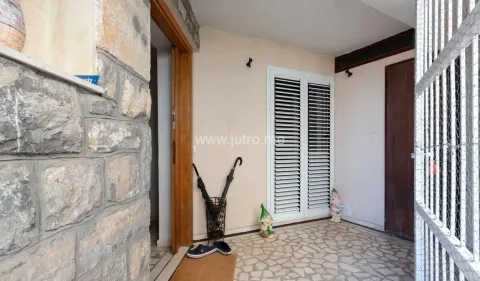 Prodaja, jednosoban stan, 62m², Donja Lastva, Tivat - image 13