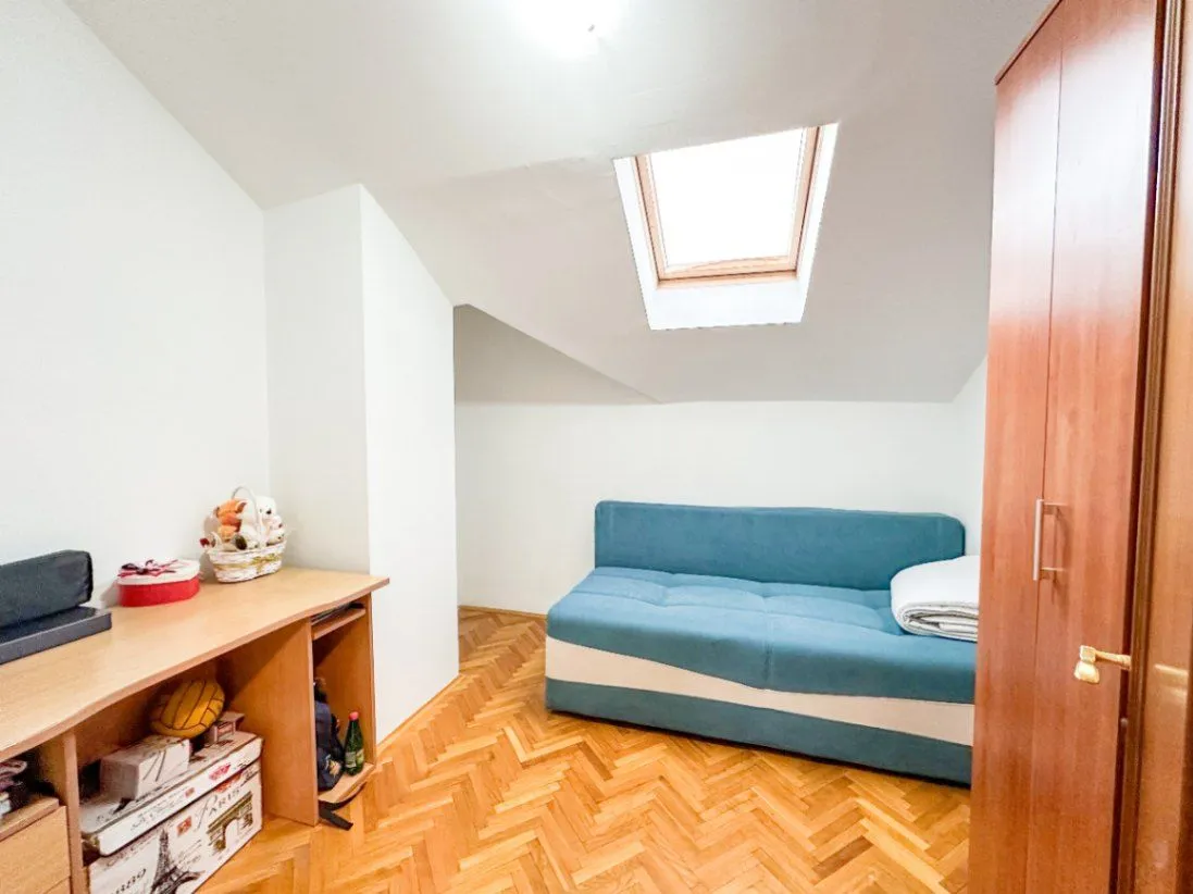Prodaja, trosoban stan, 91m², Stari Aerodrom, Podgorica