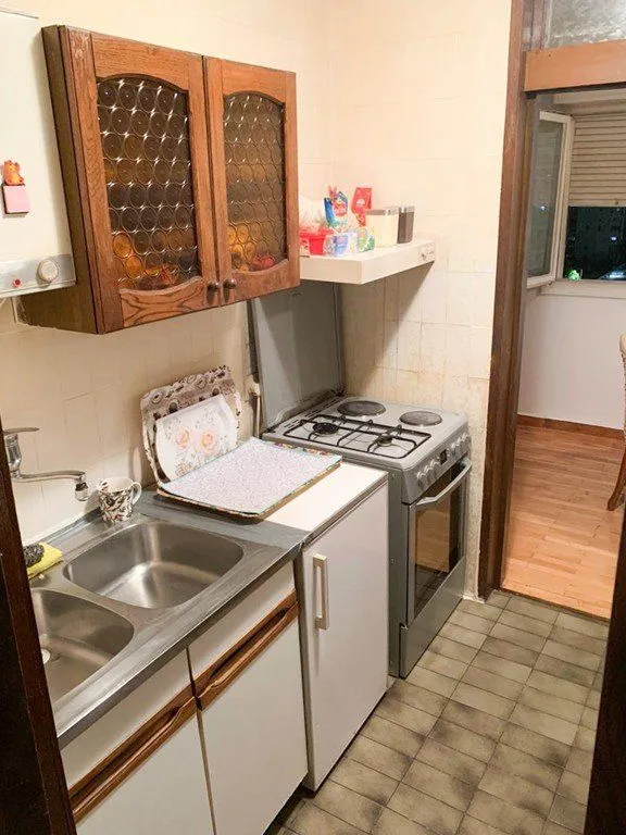 Prodaja, dvosoban stan, 80m², Blok 5, Podgorica