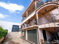 Prodaja, kuća, 280m², Bar, Crna Gora - image 36