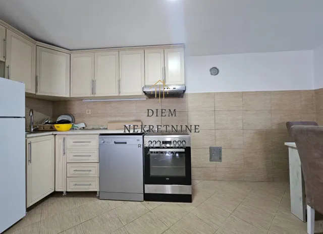 Rent, two bedroom apartment, 80m², Bjeliši, Bar