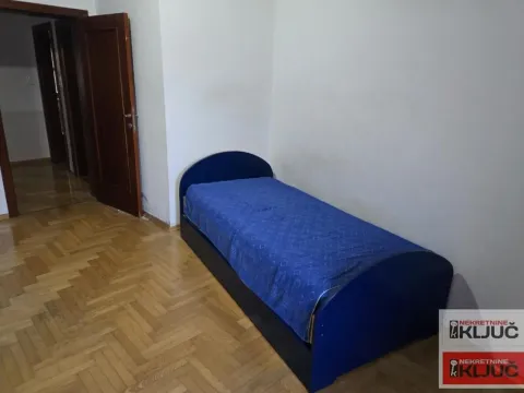 Rent, house, 250m², Sajmište, Novi Sad - image 24