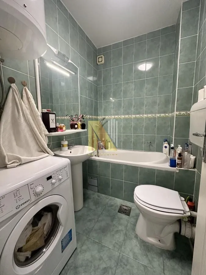 Prodaja, garsonjera, 23m², Bulevar Oslobodjenja, Novi Sad Sve Podlokacije