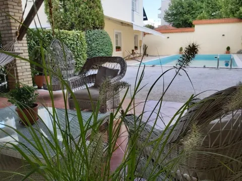 Rent, house, 400m², Voždovac, Voždovac Sve Podlokacije - image 10