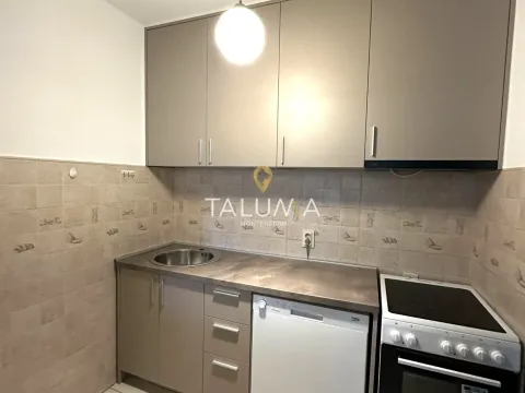 Izdavanje, jednosoban stan, 59m², Blok 5, Podgorica - image 8