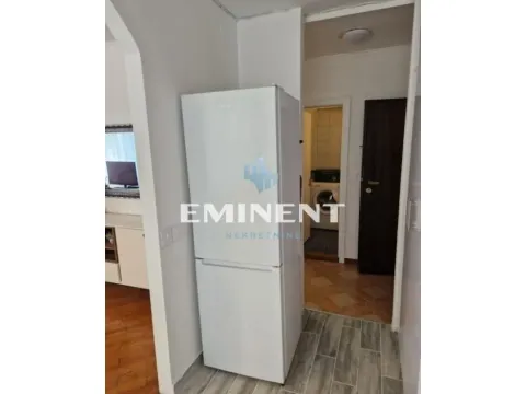 Rent, four bedroom apartment, 104m², Vračar Hram, Vračar Sve Podlokacije - image 8