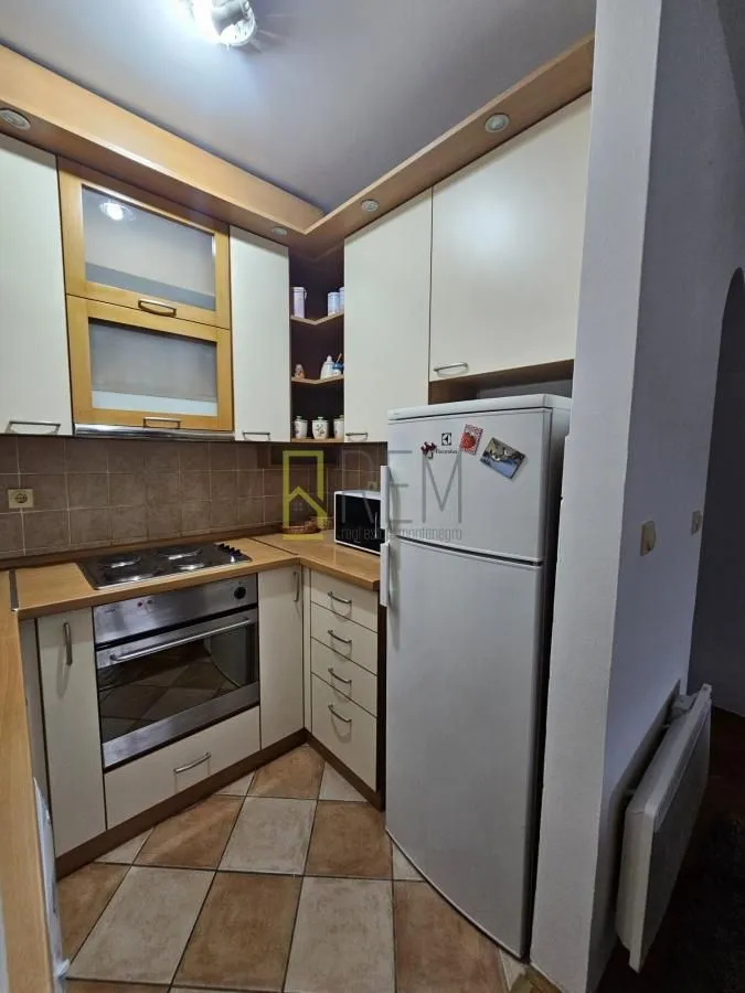 Prodaja, jednosoban stan, 42m², Zagorič, Podgorica