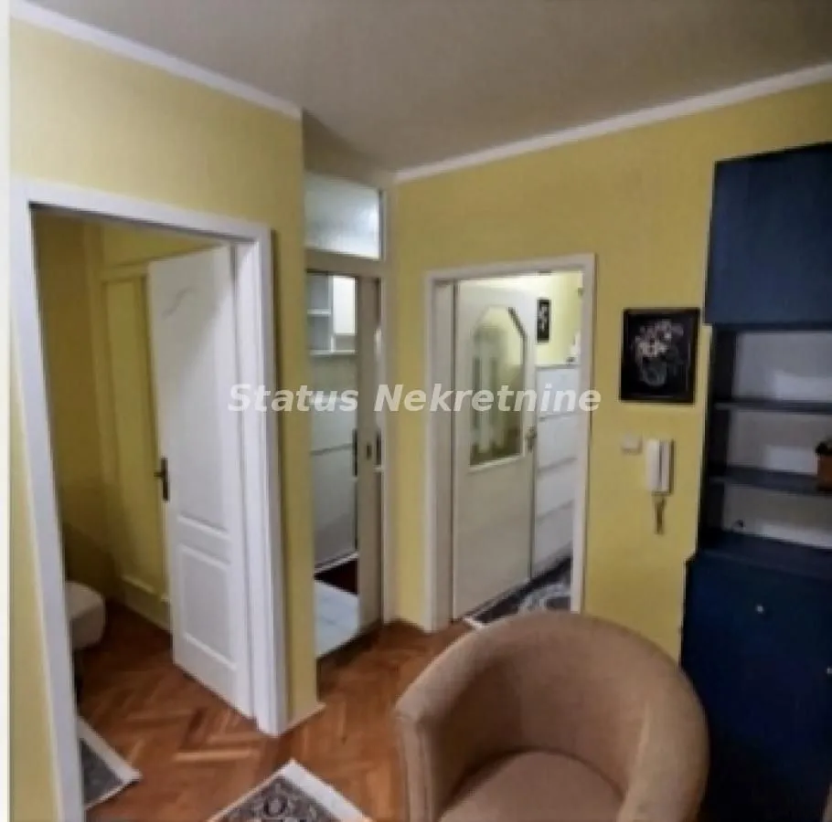 Izdavanje, dvosoban stan, 40m², Grbavica, Novi Sad Sve Podlokacije