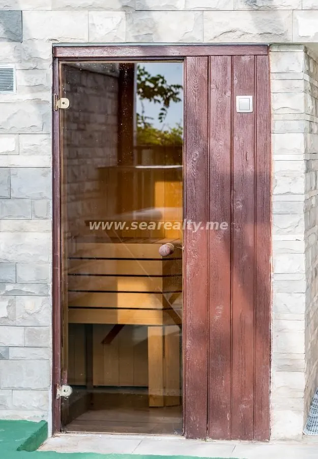Prodaja, kuća, 280m², Tivat, Crna Gora