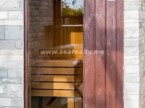 Prodaja, kuća, 280m², Tivat, Crna Gora - image 20