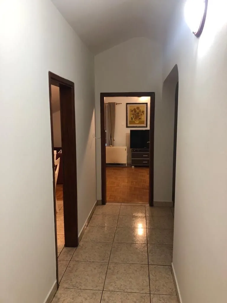 Rent, one bedroom apartment, 71m², Vezirov Most, Podgorica
