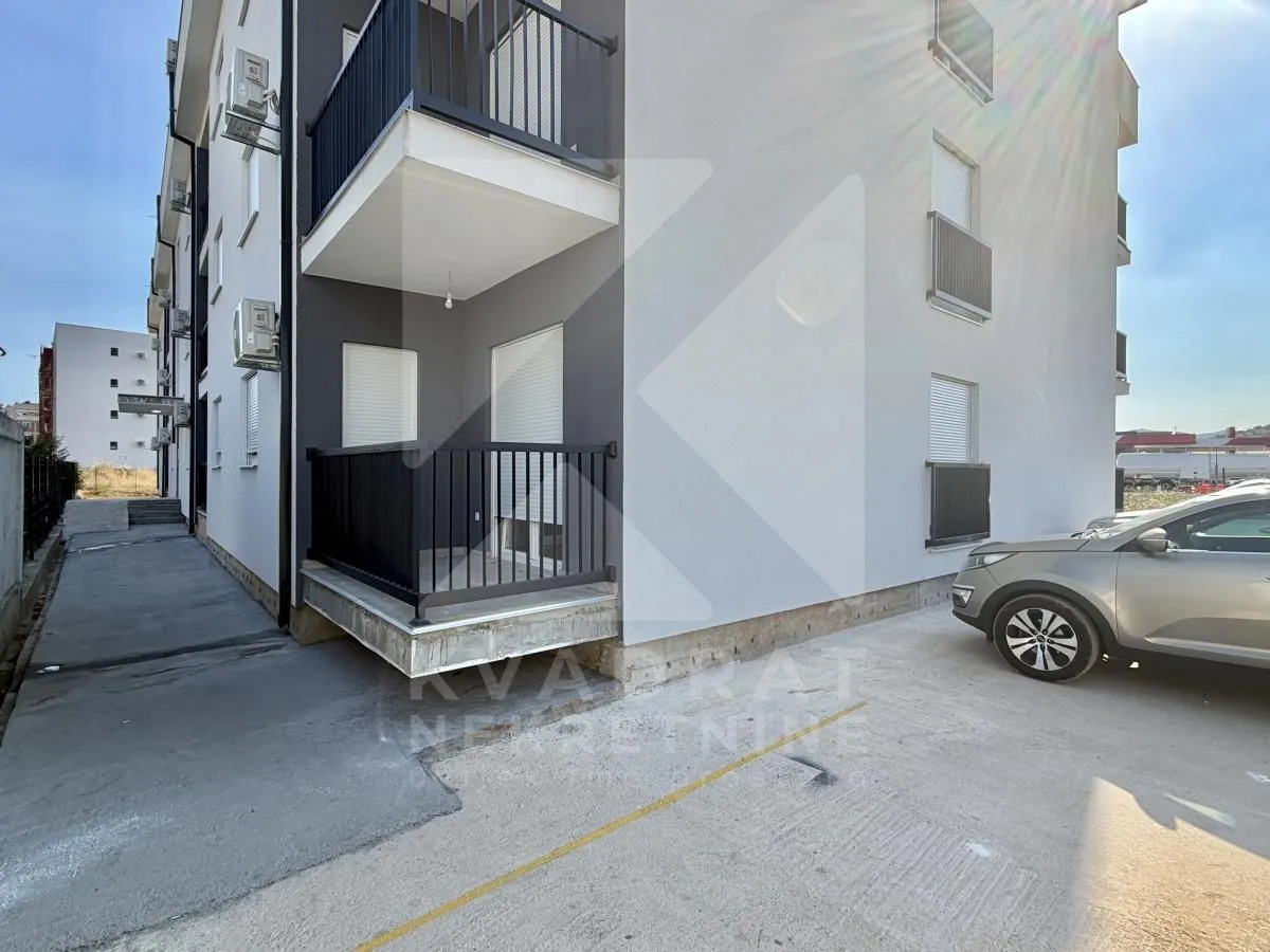 Prodaja, dvosoban stan, 61m², Zabjelo, Podgorica
