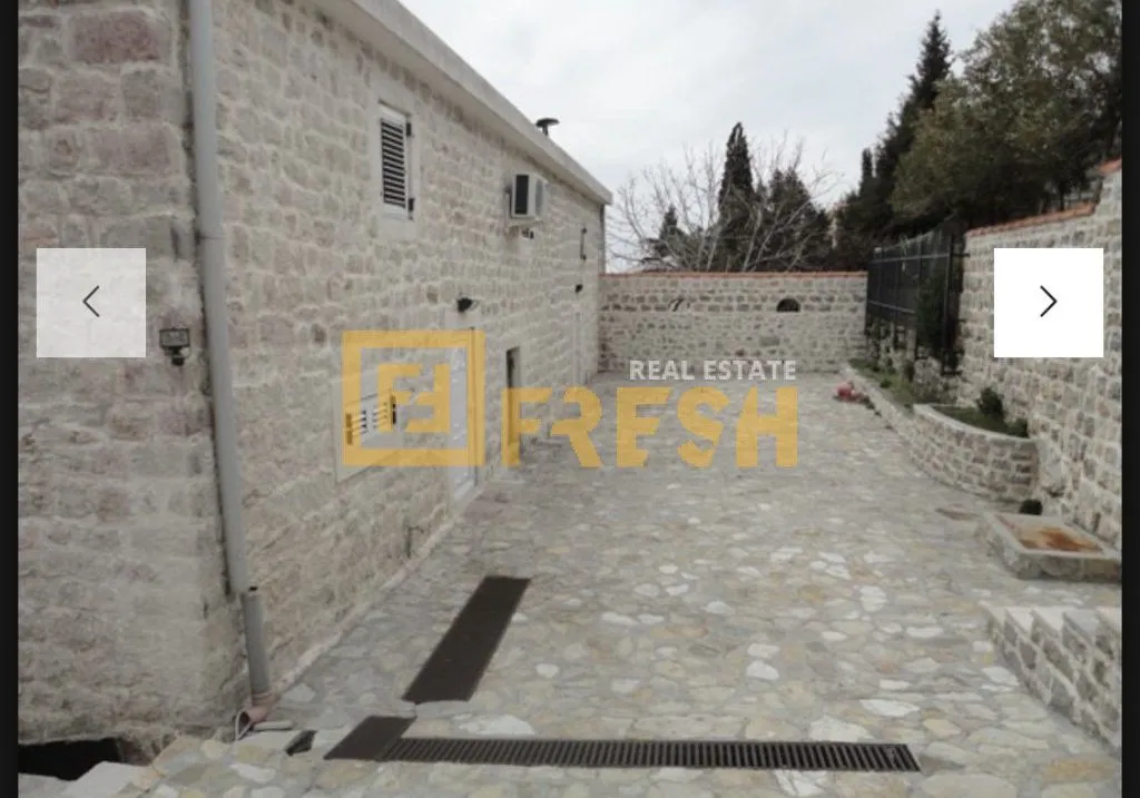 Sale, house, 300m², Budva, Crna Gora