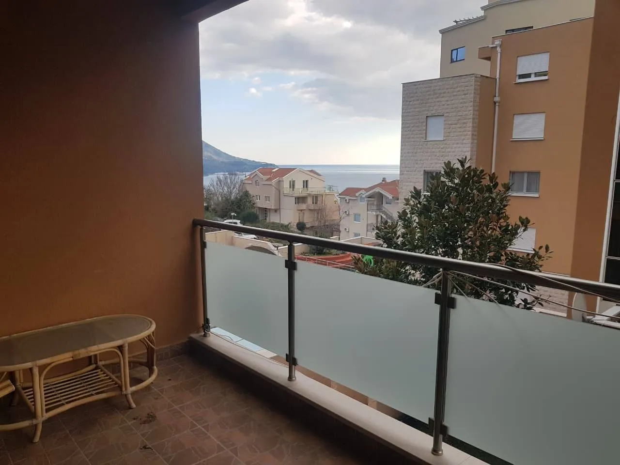 Sale, two bedroom apartment, 68m², Bečići, Budva