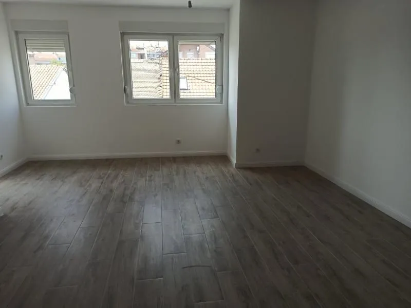 Prodaja, trosoban stan, 70m², Zemun Sve Podlokacije, Beograd