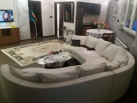 Rent, two bedroom apartment, 50m², Lekino Brdo, Voždovac Sve Podlokacije - image 5