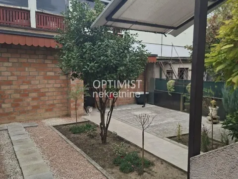 Sale, house, 98m², Zemun Meandri, Zemun Sve Podlokacije - image 17