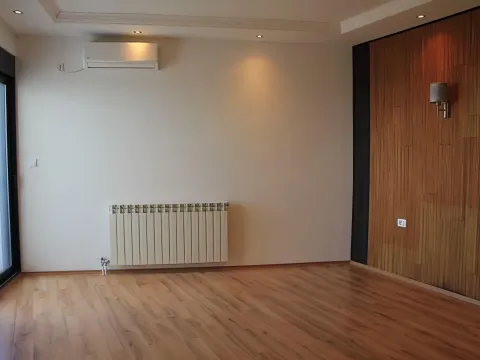 Sale, three bedroom apartment, 241m², Dobre Vode, Bar - image 3