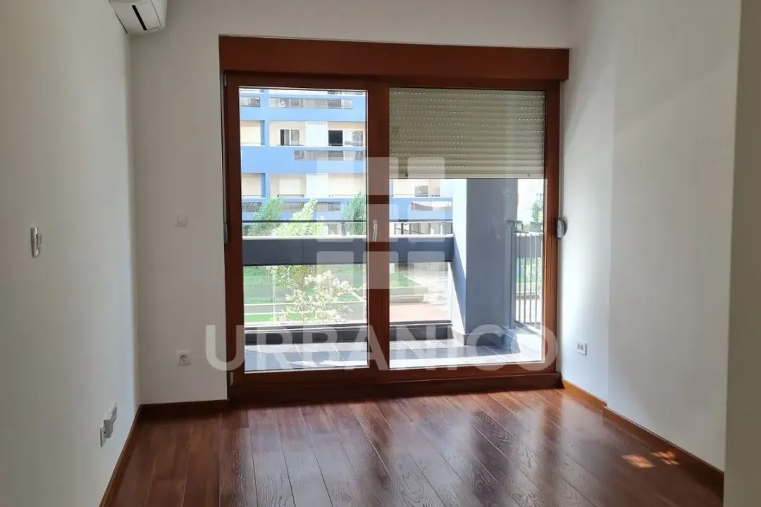 Izdavanje, garsonjera, 30m², Master Kvart, Podgorica