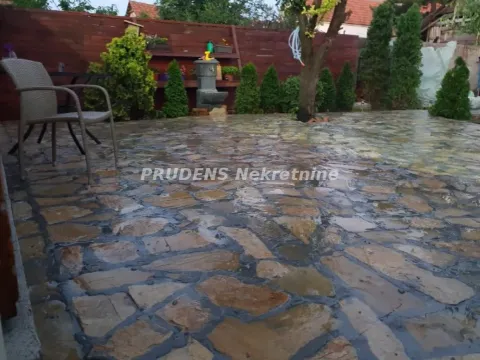 Sale, house, 450m², Surčin, Beograd - image 6