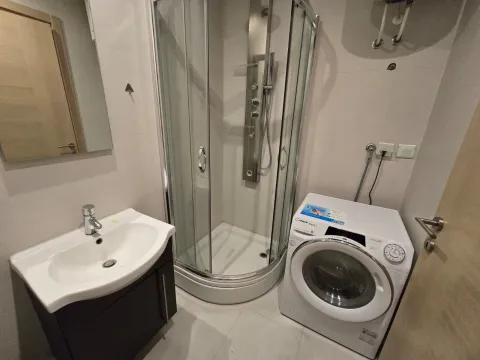 Sale, three bedroom apartment, 120m², Gorica C, Podgorica - image 17