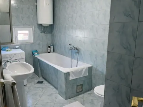 Prodaja, trosoban stan, 101m², Centar, Podgorica - image 12