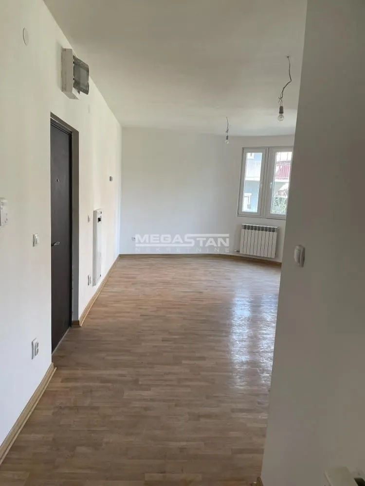 Prodaja, dvosoban stan, 60m², Cvetkova Pijaca, Zvezdara Sve Podlokacije