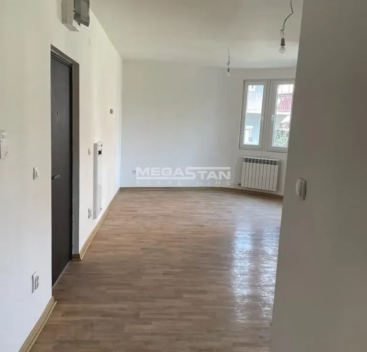 Sale, two bedroom apartment, 60m², Cvetkova Pijaca, Zvezdara Sve Podlokacije