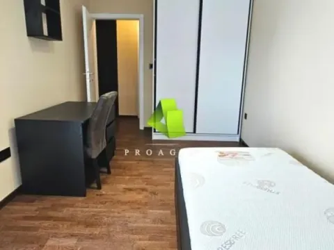Rent, three bedroom apartment, 105m², Medijana, Niš - image 10