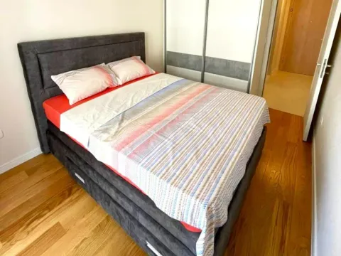 Rent, apartment, 47m², Central Point, Podgorica - image 8