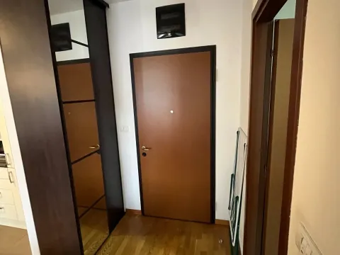 Sale, one bedroom apartment, 51m², City Kvart, Podgorica - image 6