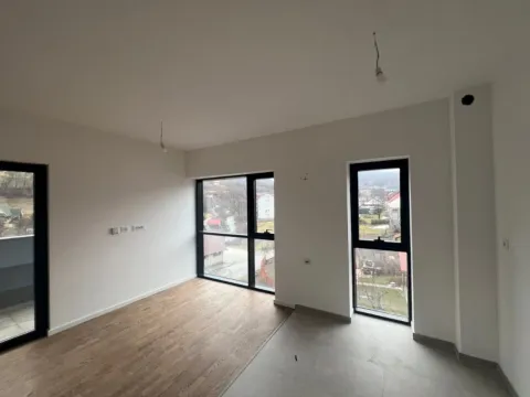 Prodaja, dvosoban stan, 62m², Kolašin, Crna Gora - image 2