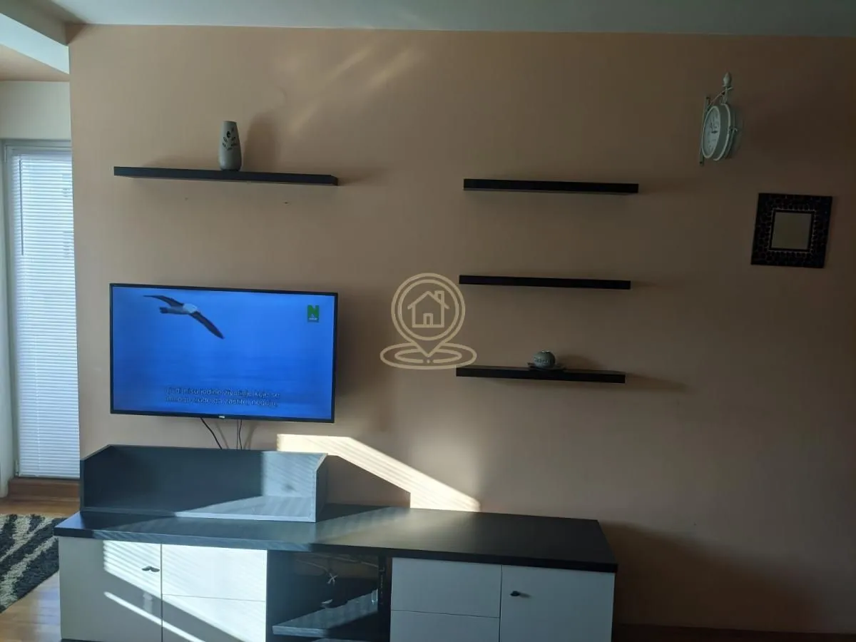 Rent, two bedroom apartment, 47m², Bulevar Oslobodjenja, Novi Sad Sve Podlokacije