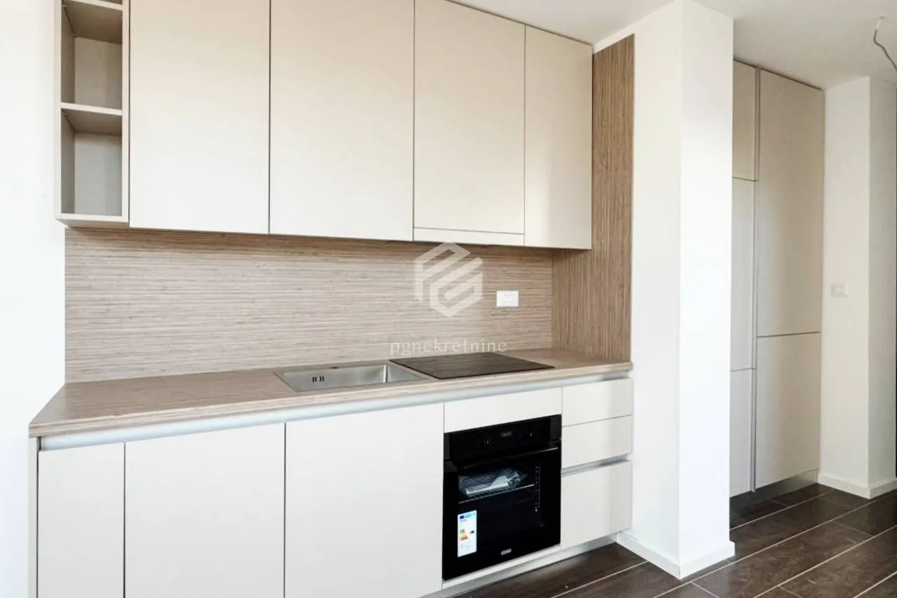 Prodaja, jednosoban stan, 52m², Tološi, Podgorica