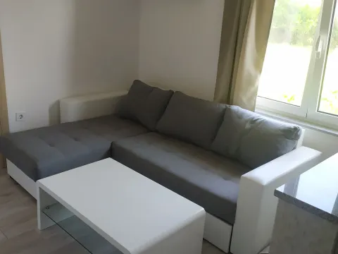Rent, two bedroom apartment, 48m², Popovići, Bar - image 2