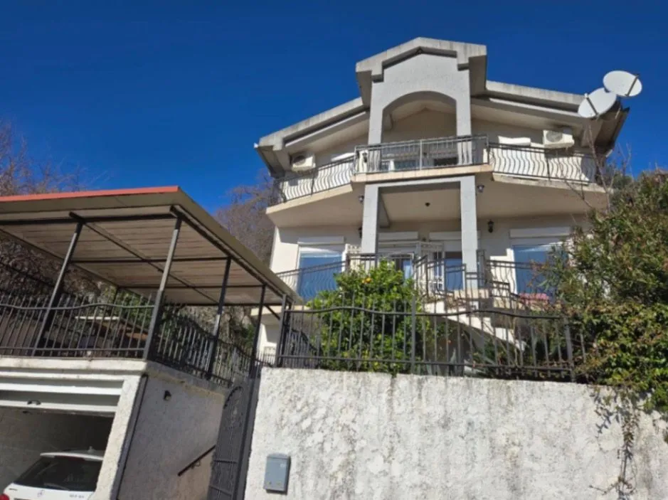 Sale, house, 276m², Buljarica, Budva