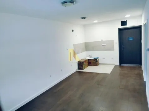 Izdavanje, jednosoban stan, 37m², Satelit, Novi Sad Sve Podlokacije - image 5