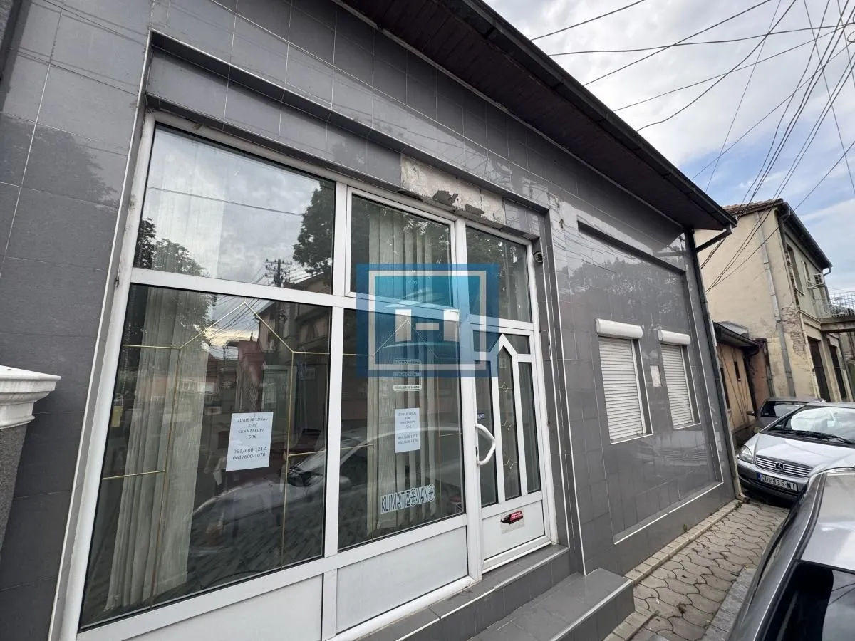 Rent, office space, 35m², Moravski park, Ćuprija