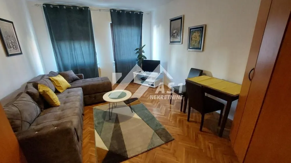 Izdavanje, stan, 26m², Grbavica, Novi Sad Sve Podlokacije