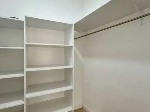 Sale, two bedroom apartment, 72m², Soho City, Bar - image 9