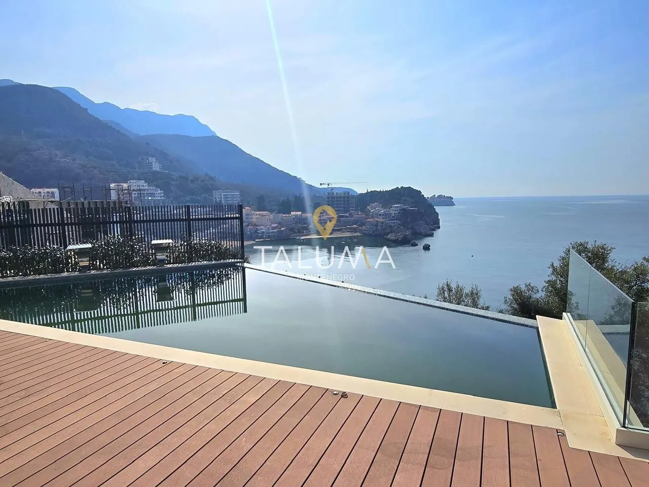 Prodaja, kuća, 579m², Pržno, Budva