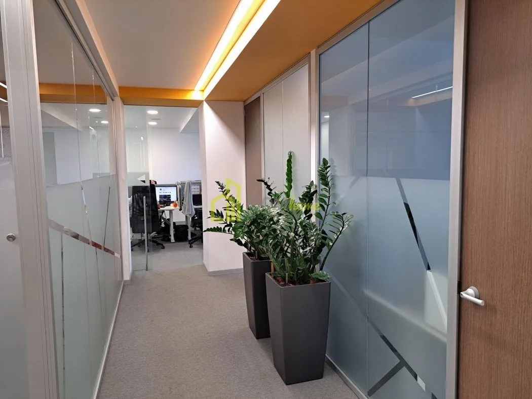 Sale, office space, 391m², Preko Morače, Podgorica