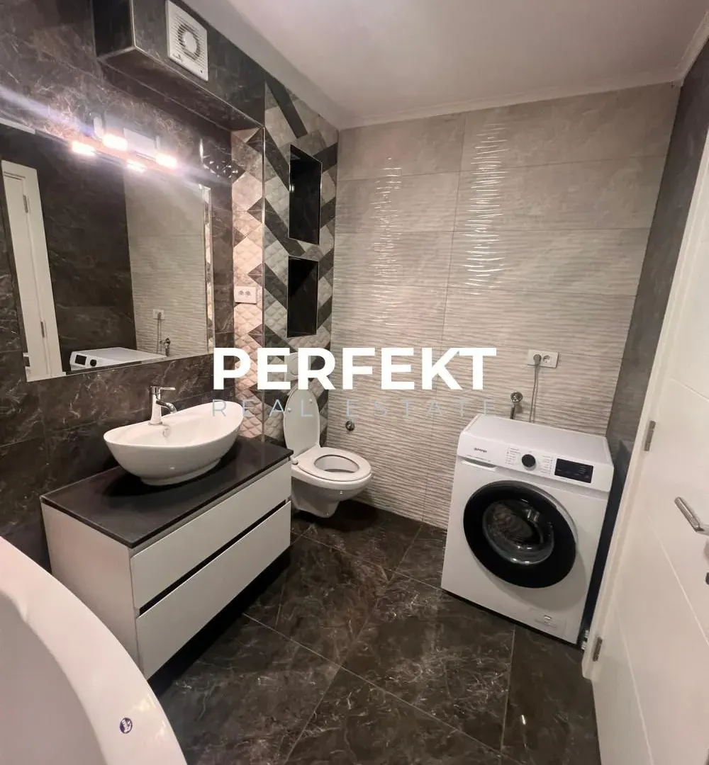 Prodaja, trosoban stan, 89m², Centar, Pančevo